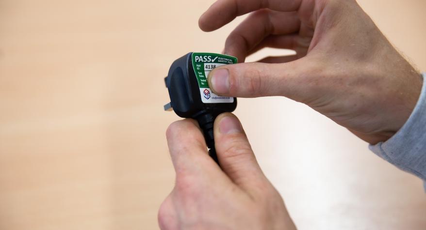  Is PAT testing a legal requirement for landlords in Bristol?