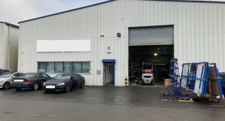 Commercial EV charger installation in Bristol