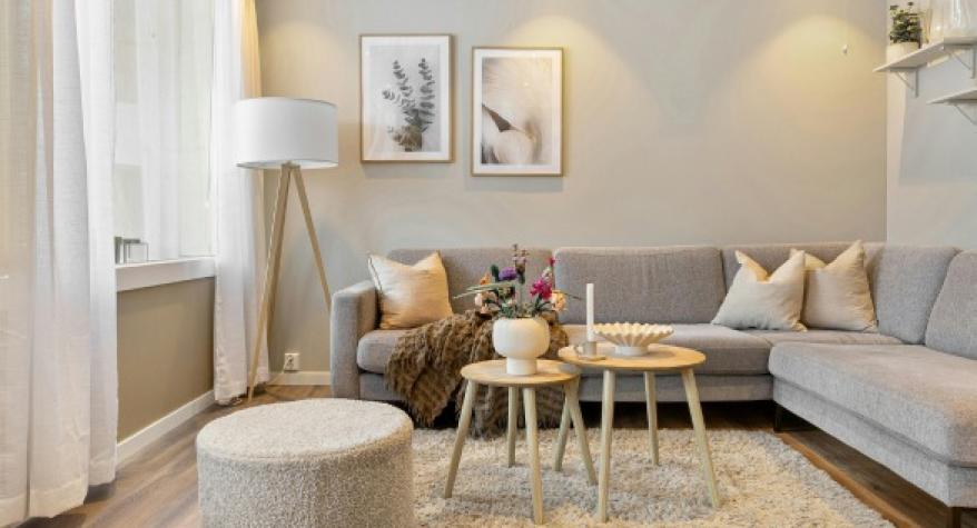EMC Electrical group - Downlights in the living room